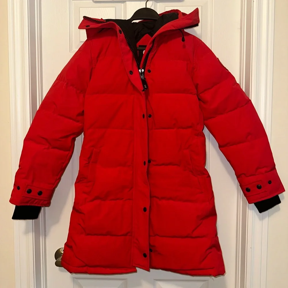 Canada Goose Shelburne Parka - Picture 2 of 7